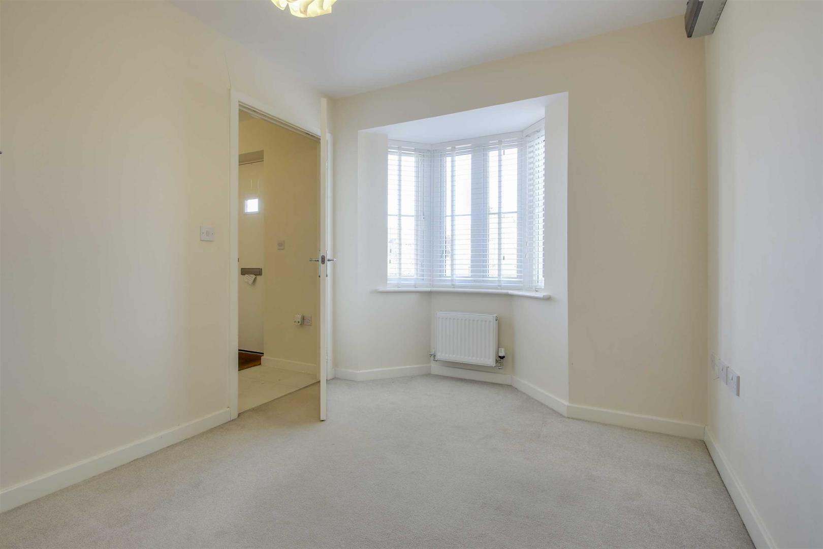 Swaledale End, Oakridge Park, Milton Keynes